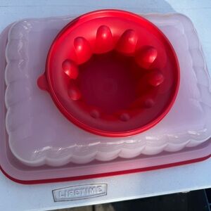 Red large Tupperware jello mold